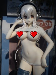 Nitro Super Sonico (zensiert).JPG