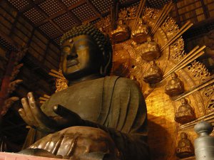 Daibutsu_of_Todaiji_2.jpg Daibutsu_of_Todaiji_2.jpg
